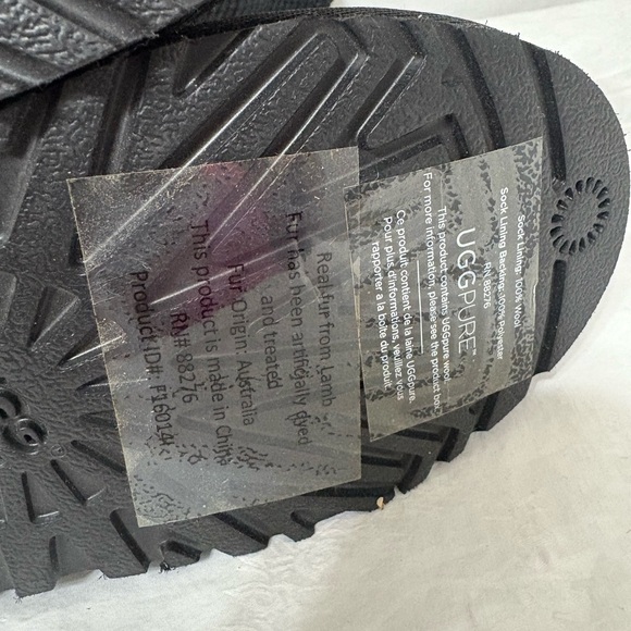 UGG Classic Cardy boots in black knit wool. - Picture 8 of 13